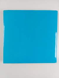 Kojemaakarista optikoksi : kertomus silmälasikaupan ja optikonammatin vaiheista Suomessa 1821-1991 : Suomen silmäoptikkojen liitto ry:n 50-vuotisjuhlajulkaisu