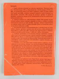 Yhteiskuntaopin työkirja kansalaiskouluille ja keskikouluille