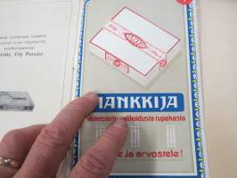 Itämainen Paperossi-Tehdas Oy - Lahjaluettelo -tupakka-askien mukana tulleiden kuponkien vaihto luettelossa oleviin esineisiin