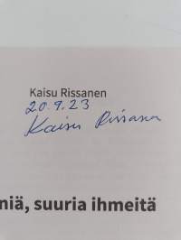 Pieniä suuria ihmeitä (signeerattu)