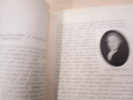 Nuutajärven lasitehdas 1793-1943