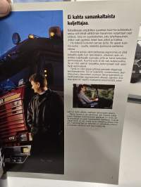 Scania 100 vuoden kokemuksen tulos  myyntiesite