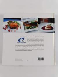 HelsinkiMenu : suomalaisen ruokavuoden parhaat mestarien tapaan