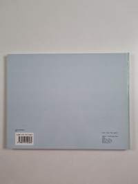 Vuoden luonnonkuvat 92 = Nature photographs of the year