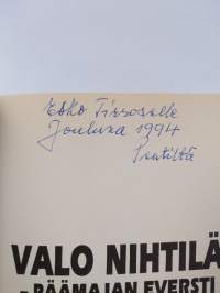 Valo Nihtilä - päämajan eversti (signeerattu, tekijän omiste)