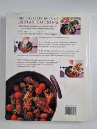The Complete Book of Indian Cooking - The Ultimate Indian Cookery Collection, with Over 170 Delicious and Authentic Recipes