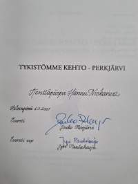 Tykistömme kehto, Perkjärvi : Kaukjärven ampumaleiri 1918-1939 (signeerattu)
