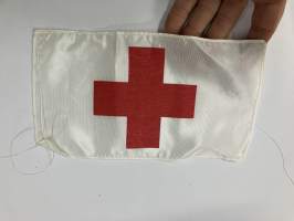 Punainen Risti -pöytälippu "silkkiä", käyttämätön