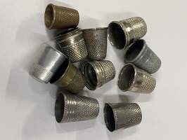 Sormustinkokoelma 11 kpl