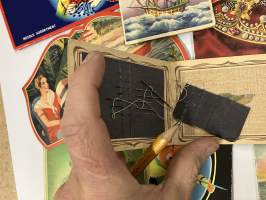 Neulapakkauksia erä