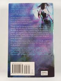 Anna Strong choronicles 1-6 : The becoming ; Blood Drive ; The Watcher ; Legacy ; Retribution ; Chosen ;