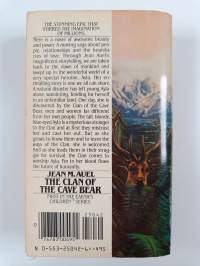 The clan of the cave bear : a novel