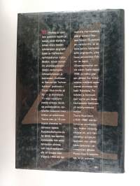 Tuomio : 40 kalterivuotta