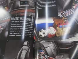 Chrysler Sebring 2002 -myyntiesite, varsinainen esite ja lisävaruste-esite yhdessä