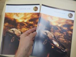 Chrysler 300 M -myyntiesite, varsinainen esite ja lisävaruste-esite yhdessä