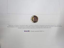 Chrysler 300 M -myyntiesite, varsinainen esite ja lisävaruste-esite yhdessä