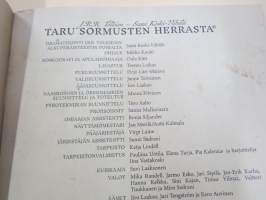 Taru Sormusten Herrasta - Turun kaupunginteatteri 2018 näytelmäsovituksen käsiohjelma, ohjaus Mikko Kouki