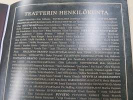 Taru Sormusten Herrasta - Turun kaupunginteatteri 2018 näytelmäsovituksen käsiohjelma, ohjaus Mikko Kouki