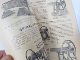 Katalog öfver Landtbruksredskap och maskiner från P. Sidorow -erittäin monipuolinen ja hyvin kuvitettu teos, mukana myös lokomobiilit ja petroleumimoottorit