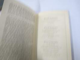 Olavinlinna - Olofsborg - Kuvitettu opas ja selostus - Illustrerad beskrivning - Map and guide -hieno piirroskuva linnasta