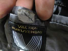 SA Mantteli (pitkä talvitakki), koko B50, käyttämätön