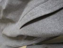 SA Mantteli (pitkä talvitakki), koko B50, käyttämätön