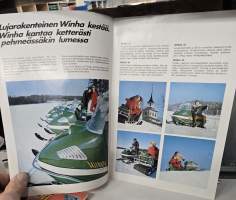 Winha 32, 34, 52, 54 moottorikelkka 1972 -myyntiesite / sales brochure - snowmobile