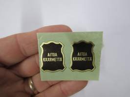 Aitoa käärmettä -hintalappu / tuotetietolappu, merkin valmistaja Herman Mattsson Korkokuvapaino &amp; Pussitehdas, Vaasa