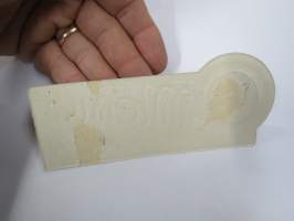 Mono valmiste - Lahden Saapas- ja Lapikasteollisuus Oy -hintalappu / tuotetietolappu, merkin valmistaja Herman Mattsson Korkokuvapaino &amp; Pussitehdas, Vaasa