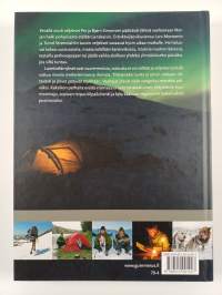 Kesytön erämaa : vaellus Norjan halki