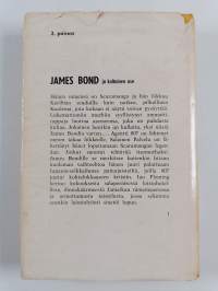 James Bond ja kultainen ase