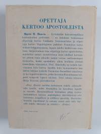 Opettaja kertoo apostoleista