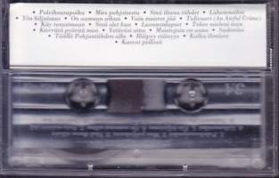 C-kasetti: Valitut Palat – Suursuosikit 1- 4 (1994) – C‑kasetit 1-4 (sarja). 80 suosikkikappaleita suosikkiesiintyjiltä!