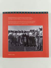 Nainen mediassa : Naistoimittajat ry 60 vuotta