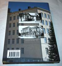 Rellu 1884-2009 : matrikkeli : Tampereen realilyseo 1884-1914 ; Tampereen lyseo 1914-1973 ; Pyynikin yhteislyseo 1973-1976 ; Tampereen lyseon lukio 1976-