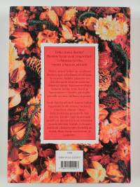 Pienet onnen hetket : iloa ja lohdutusta vuoden jokaiseen päivään