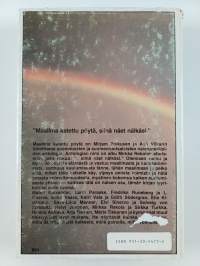 Maailma, katettu pöytä : suomalaisten naisrunoilijoitten antologia