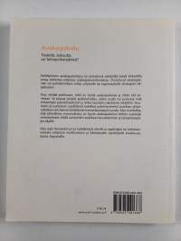 Asiakaspalvelu : tiedettä, taikuutta vai talonpoikaisjärkeä?