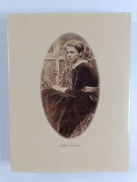 Nuoren naisen päiväkirja luonnontapahtumista 1906 : faksimilelaitos luonnonharrastajan päiväkirjasta vuodelta 1906 : Edith Holden esitti sanoin ja maalauksin Engl...