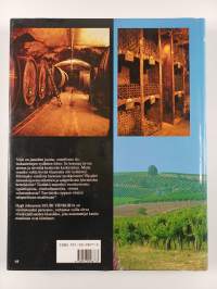 Suuri viinikirja : maailman viinit ja väkevät juomat