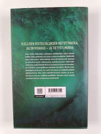 Kuolema loistoristeilijällä