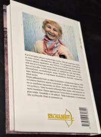 Muurin takana soi mandoliini (Signeerattu)