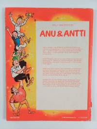Anu &amp; Antti 10/85 : Musta Joutsen