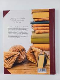 Luo aarteita vanhoista kirjoista : yli 40 oivaltavaa ideaa