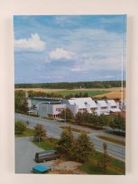 Halikon oppikoululaitos 1963-1993