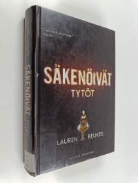 Säkenöivät tytöt