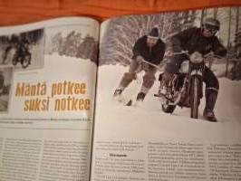 Mobilisti n:o2, 2012. Lehti vanhojen autojen harrastajille. Vanhoja autoja, hauskan näköisiä-30 luvun asuntovaunuja. Kartturien kertomuksia työstään .