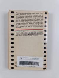 Maigret ja Picrattin tanssijatar : komisario Maigret'n tutkimuksia