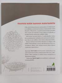 Tikkuja ristiin : kaunista kotiin luonnon materiaaleilla