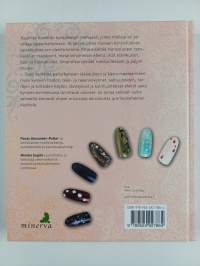 Kauniit kynnet : yli 500 tyylikästä mallia